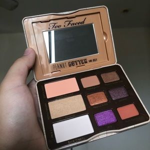 Too Faced Peanut Butter and Jelly Palette